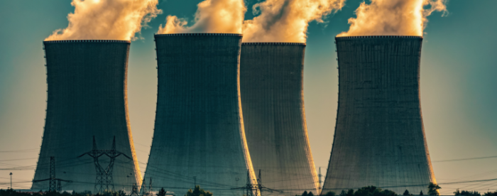 El Gobierno tiene ya contactos con las eléctricas y pide una propuesta común para prorrogar las nucleares.