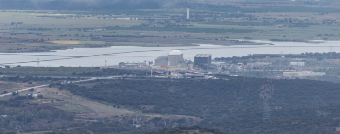 Extremadura cree que una prórroga de 3 años para Almaraz es positiva, pero no suficiente