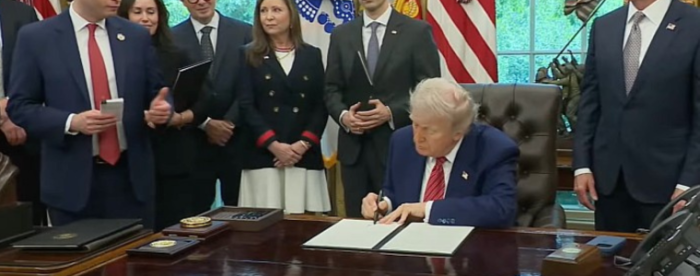 Trump usa el apagón español como argumento para impulsar la energía nuclear en EE. UU.