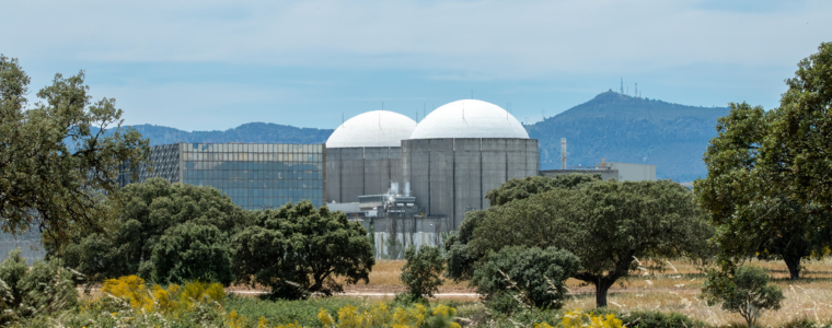 El Gobierno rechaza la propuesta para mantener las nucleares “no cumple las tres líneas rojas”.